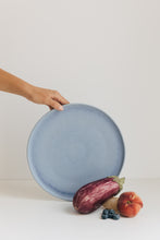 Lade das Bild in den Galerie-Viewer, THE NAKOA "ALORA" DINNER PLATE - SET OF 4 (Into the Sea)
