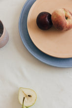 Lade das Bild in den Galerie-Viewer, THE NAKOA "ALORA" DESSERT PLATE - SET OF 4 (Sunny Peach)