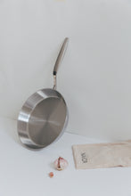 Lade das Bild in den Galerie-Viewer, THE NAKOA PAN - UNCOATED