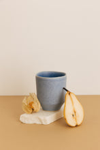 Lade das Bild in den Galerie-Viewer, THE NAKOA &quot;ALORA&quot; CAPPUCINO CUP - SET OF 4 (Into the Sea)
