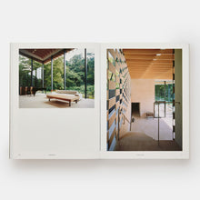 Lade das Bild in den Galerie-Viewer, JAPANESE INTERIORS - COFFEE TABLE BOOK
